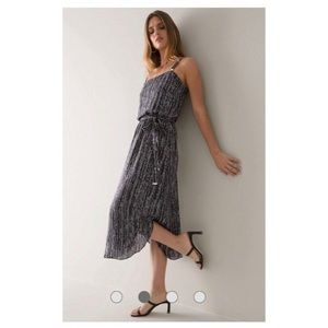 NWT White House Black Market Women’s Black and White Midi Dress M